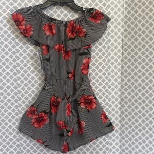 🌞 Hippie Chic‎ striped floral over shoulder romper